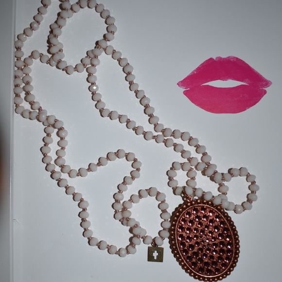 Necklace - Picture 3 of 3